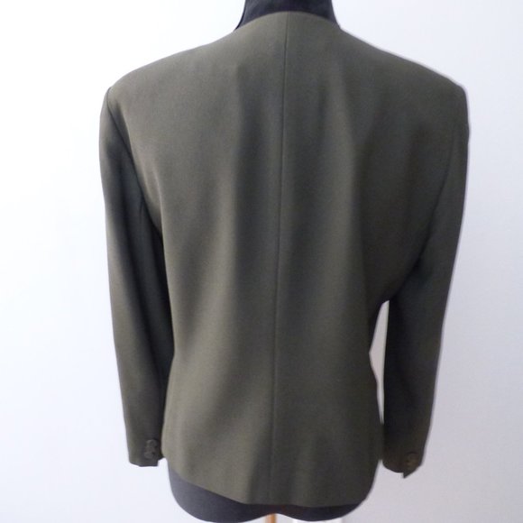 Vintage Josephine Chaus Blazer in Olive Green - Picture 3 of 5